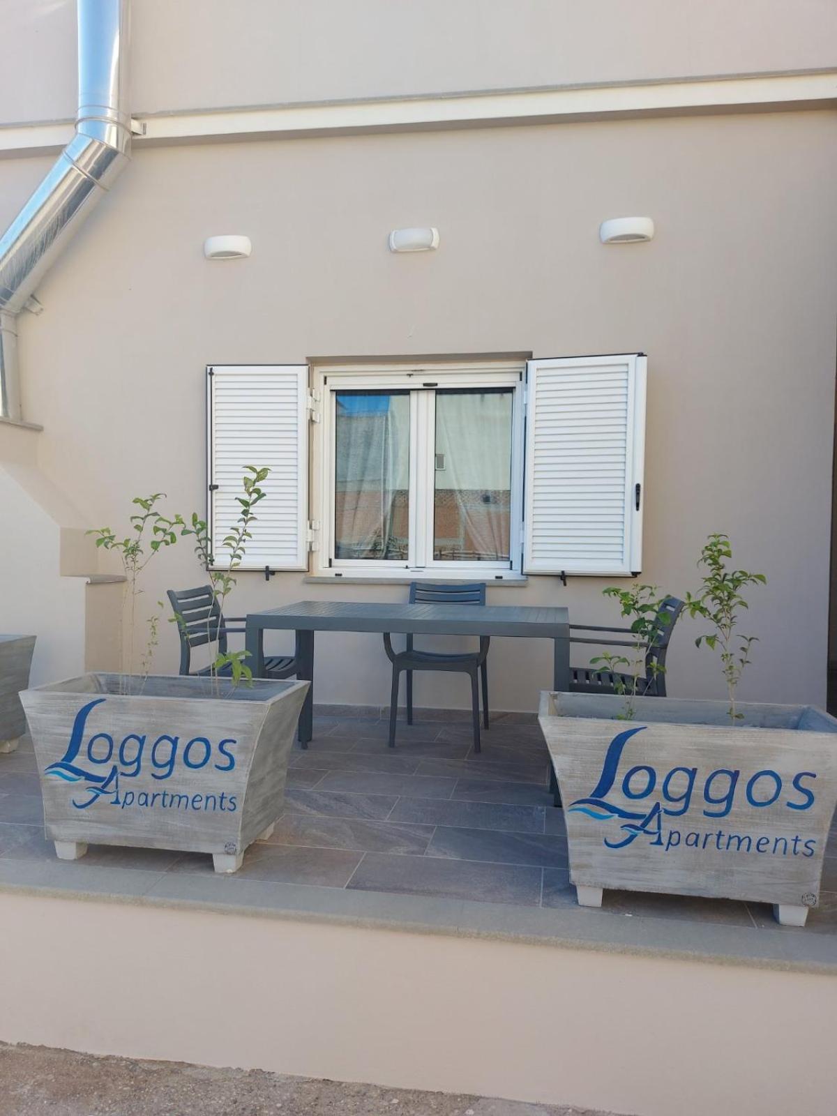 Loggos Apartments Longos  Buitenkant foto